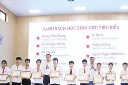 Xã Trần Phú biểu dương học sinh giỏi tiêu biểu năm học 2025-2026