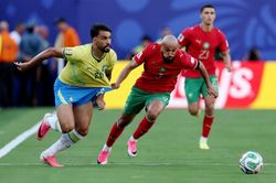Chiến thuật 'dị' gây sốt ở trận Brazil - Morocco