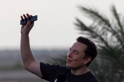 Khối tài sản 'gần như vô hạn' của Elon Musk