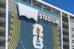 Vì sao loạt sân vận động World Cup phải đổi tên?