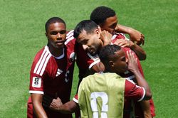 FIFA tước bàn thắng lịch sử của đội trưởng Qatar