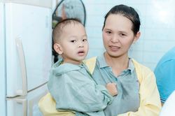 Phụ huynh chú ý: Từ nay có thể theo dõi Sổ khám sức khỏe của con em ngay trên VNeID