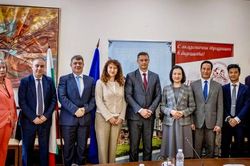 Việt Nam tăng cường kết nối với các đối tác Bulgaria và châu Âu trong lĩnh vực năng lượng hạt nhân