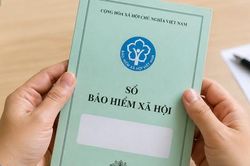 Nghỉ hưu sau 15 năm đ&oacute;ng BHXH, ngo&agrave;i lương hưu c&ograve;n được hưởng g&igrave;?
