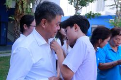 Lắng đọng lễ kỷ niệm 5 năm th&agrave;nh lập trường Hy Vọng tại Đ&agrave; Nẵng