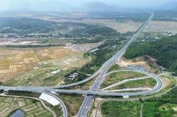 Sắp thu phí 13 tuyến cao tốc Bắc - Nam do Nhà nước đầu tư