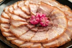 Giá heo hơi hôm nay 14/6: Miền Bắc và Nam giữ trạng thái ổn định, miền Trung - Tây Nguyên giảm nhẹ