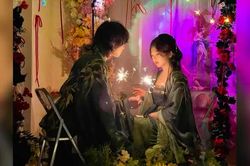 Phụ nữ Trung Quốc vung tiền mua tình yêu theo kịch bản