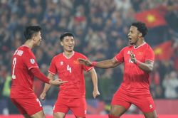 Danh sách tuyển Việt Nam: HLV Kim Sang Sik chưa công bố, vì đâu?