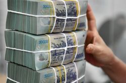 Cho DN mượn sổ đỏ vay vốn, hộ d&acirc;n tr&aacute;nh g&aacute;nh nợ 10 tỷ nhờ một điều khoản