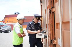 Cải cách cốt lõi trong dự thảo Luật Hải quan là đơn giản hóa thủ tục