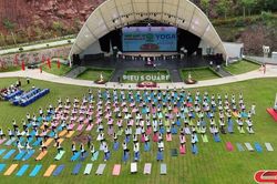 Ấn tượng Ngày hội Quốc tế Yoga tại trên nguyên Mộc Châu