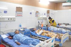 Giải pháp nào khi bệnh viện thiếu giường bệnh?