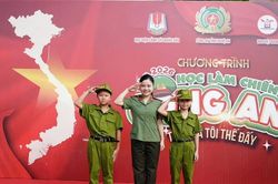 Nhiều trải nghiệm thú vị từ trại hè 'Học làm chiến sĩ Công an'