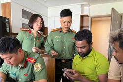 Kiểm tra, rà soát người nước ngoài tạm trú trên địa bàn Hà Nội