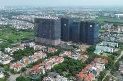 Dự án chậm tiến độ, người mua nhà mòn mỏi chờ đợi