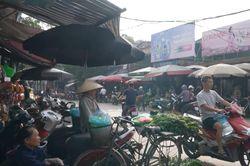 Vi phạm trật tự đô thị tại phường Hồng Hà