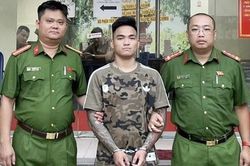 Bắt giữ đối tượng cầm điếu cày đánh người dân