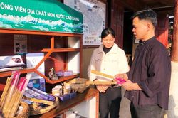 Bước chuyển quan trọng từ nền hành chính quản lý sang nền hành chính phục vụ - Bài 3