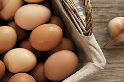 Nhiều người bảo quản trứng sai cách nên nhanh hỏng, đây là mẹo giúp trứng tươi cả tháng