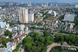 Hiện trạng khu 'đất vàng' đối diện Công viên Thống Nhất sắp xây bãi đỗ xe ngầm