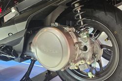 Xe máy điện giảm giá mạnh chỉ từ 15,5 triệu đồng, giá xe máy Honda, Yamaha rẻ chưa từng có, cơ hội cực hiếm cho khách mua
