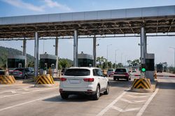 13 tuyến cao tốc Bắc - Nam sắp thu phí, ô tô đi hết tuyến mất bao nhiêu tiền?