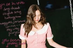 Review album mới của Olivia Rodrigo: Khi tình yêu không còn là giấc mơ màu hồng