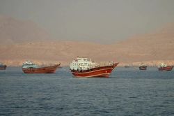 Giá dầu giảm mạnh sau thông tin Mỹ - Iran đạt thỏa thuận hòa bình