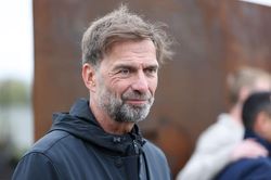 Klopp tự nhận mình ngu ngốc, hối hận và đưa ra lời xin lỗi