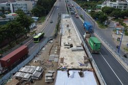 L&yacute; do 2 nh&aacute;nh cầu vượt n&uacute;t giao An Ph&uacute; chưa thể th&ocirc;ng xe trong th&aacute;ng 6