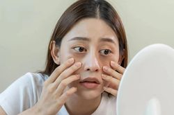 Người bụng yếu thường xuyên gặp 8 dấu hiệu này