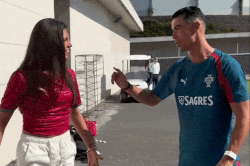 Hơn 110 triệu lượt xem Ronaldo hô 'Siuuu' ở buổi tập cho World Cup