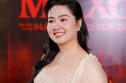 Phim có Lê Khánh cản đường 'Doraemon' thu 200 tỷ?