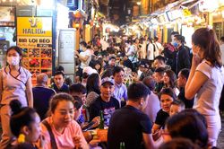 Hà Nội cho phép kinh doanh xuyên đêm với các dịch vụ này