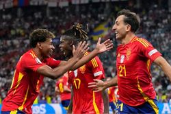 Si&ecirc;u m&aacute;y t&iacute;nh dự đo&aacute;n kết quả trận T&acirc;y Ban Nha vs Cape Verde