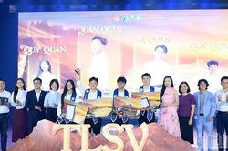 S&aacute;u giải thưởng tại chung kết Thủ lĩnh sinh vi&ecirc;n NEU 2026