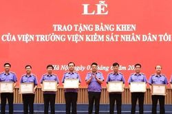 X&acirc;y dựng đội ngũ c&aacute;n bộ kiểm s&aacute;t bản lĩnh, li&ecirc;m ch&iacute;nh