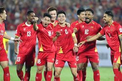 Tuyển Việt Nam hội quân trong mùa World Cup