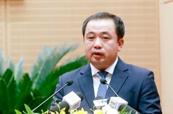 H&agrave; Nội ban h&agrave;nh loạt nghị quyết mới, kh&oacute;, chưa c&oacute; tiền lệ