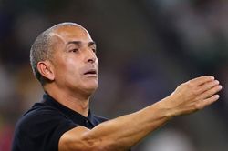 HLV đầu ti&ecirc;n bị sa thải chỉ sau 1 trận đấu World Cup 2026