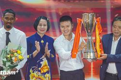 Dàn sao Công an Hà Nội thống trị hàng loạt giải thưởng tại V-League Awards 2026