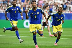 Thua đậm ở trận ra quân World Cup 2026, Curacao vẫn đi vào lịch sử