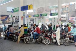 Thị trường dầu mỏ mất bao lâu để phục hồi sau thỏa thuận Mỹ-Iran?