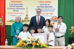 Hợp tác vì sự phát triển toàn diện của trẻ em