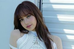 Lisa (BLACKPINK) vướng nghi vấn can thiệp 'dao kéo'