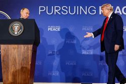 Tổng thống Putin gửi lời chúc mừng sinh nhật đến ông Donald Trump