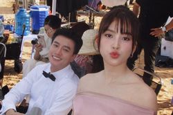 Từ quê Quốc Trường đến quê Tiểu Vy: Hai sắc màu du lịch miền Tây - miền Trung có gì khác biệt?