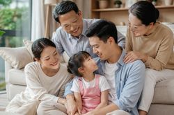 Diễn đàn gia đình tháng 6: Hạnh phúc bắt đầu từ sự kết nối cảm xúc