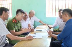 Thanh Hóa hoàn thành chi trả an sinh xã hội không dùng tiền mặt